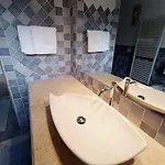 Olivastro *