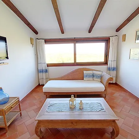 Olivastro Apartment *